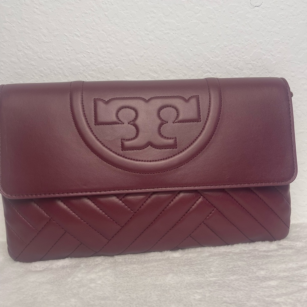 Tory Burch Alexa Clutch Leather Women's Handbag 54450 (Imperial Garnet)